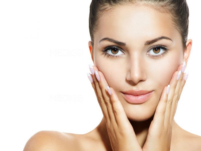 Face surgery vaires with each patient, altering the appearance of facial features to achieve the desired look.